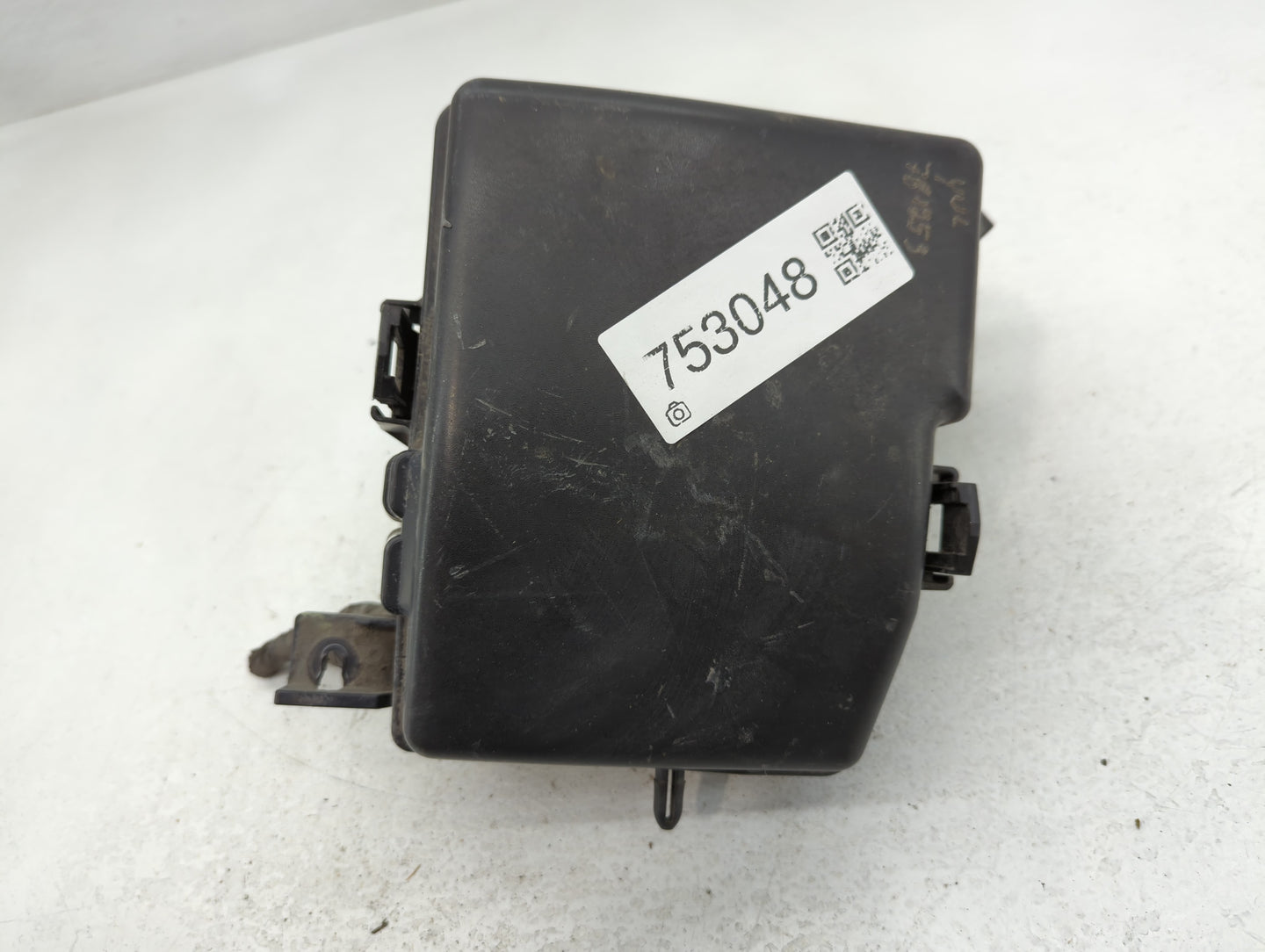2011-2014 Hyundai Sonata Fusebox Fuse Box Panel Relay Module P/N:VS912003Q104YB Fits Fits 2011 2012 2013 2014 OEM Used Auto Parts - Oemusedautoparts1.com