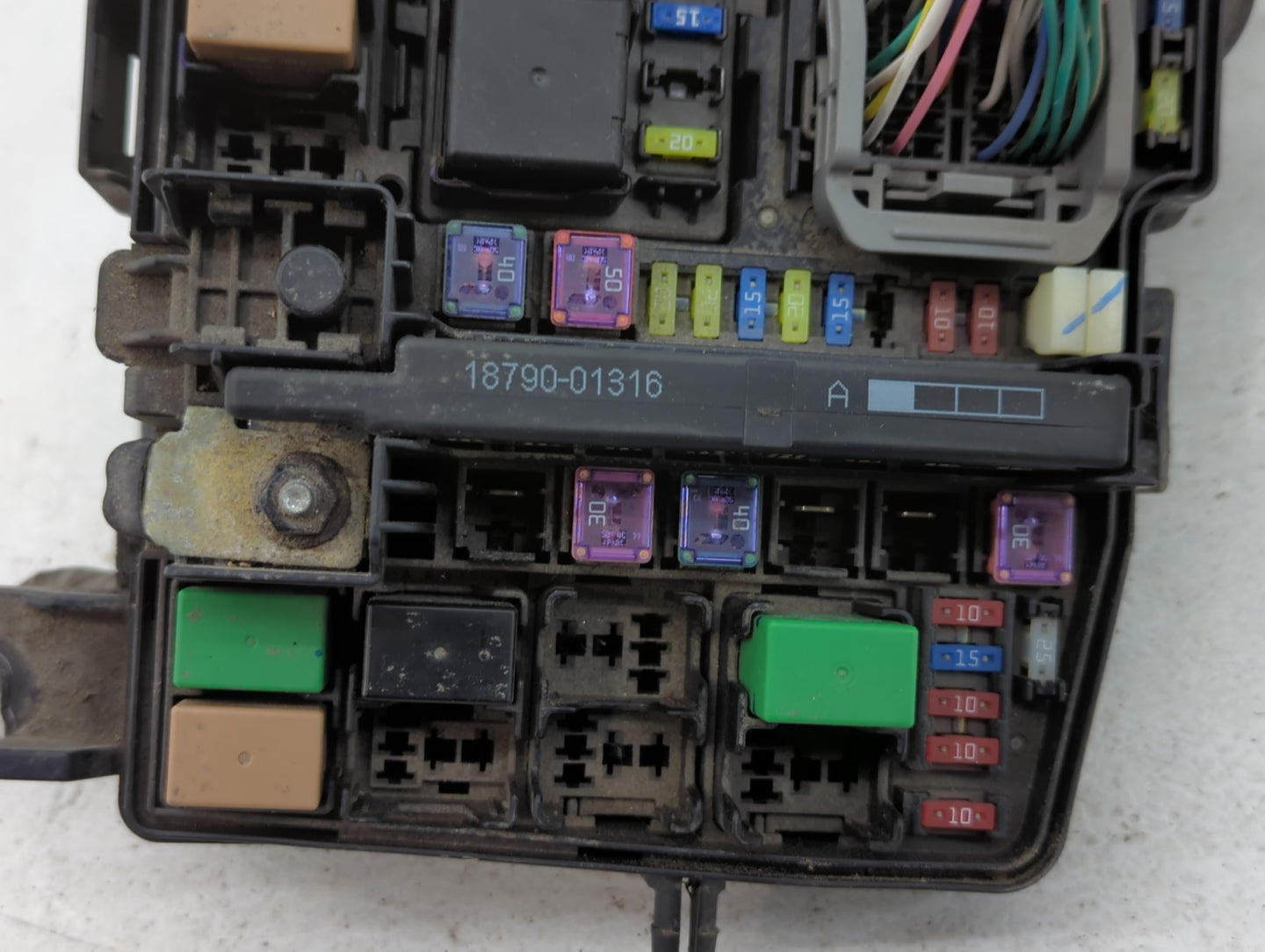 2011-2014 Hyundai Sonata Fusebox Fuse Box Panel Relay Module P/N:VS912003Q104YB Fits Fits 2011 2012 2013 2014 OEM Used Auto Parts - Oemusedautoparts1.com