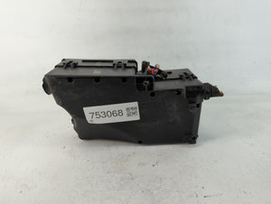 2013-2016 Ford Escape Fusebox Fuse Box Panel Relay Module P/N:E02345500 AV6T-14A067-AD Fits Fits 2013 2014 2015 2016 OEM Used Auto Parts