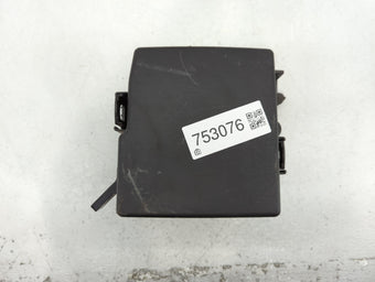 compare product 2013 Hyundai Santa Fe Fusebox Fuse Box Panel Relay Module P/N:VS912004Z100ZA Fits OEM Used Auto Parts