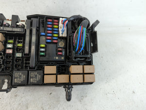 2018-2021 Hyundai Kona Fusebox Fuse Box Panel Relay Module P/N:91956-J9520 Fits Fits 2018 2019 2020 2021 OEM Used Auto Parts