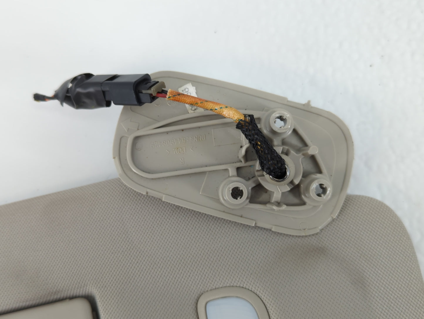 2007-2013 Chevrolet Silverado 1500 Sun Visor Shade Replacement Passenger Right Mirror Fits OEM Used Auto Parts - Oemusedautoparts1.com