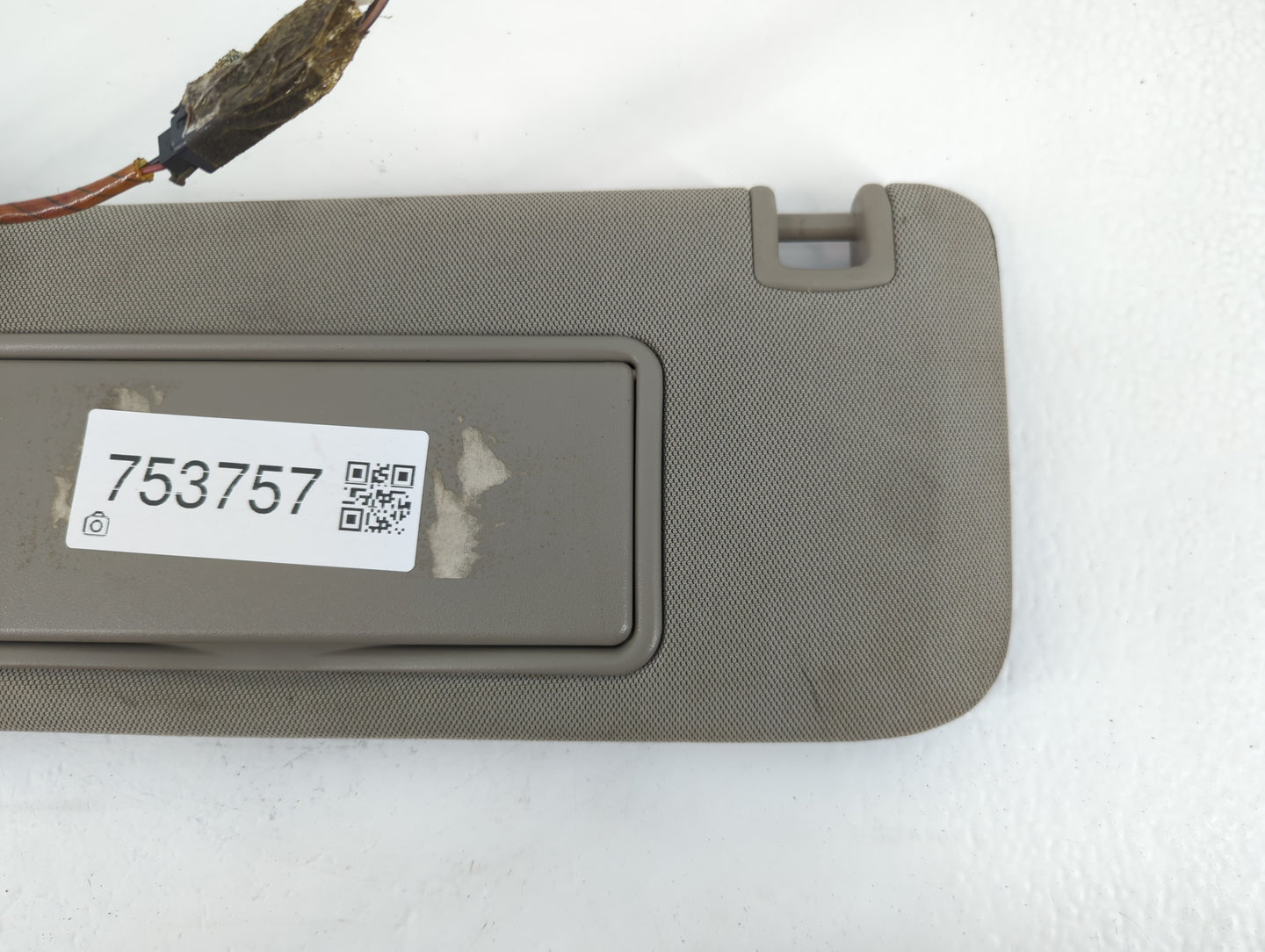 2014-2018 Cadillac Ats Sun Visor Shade Replacement Driver Left Mirror Fits Fits 2014 2015 2016 2017 2018 2019 OEM Used Auto Parts - Oemusedautoparts1.com