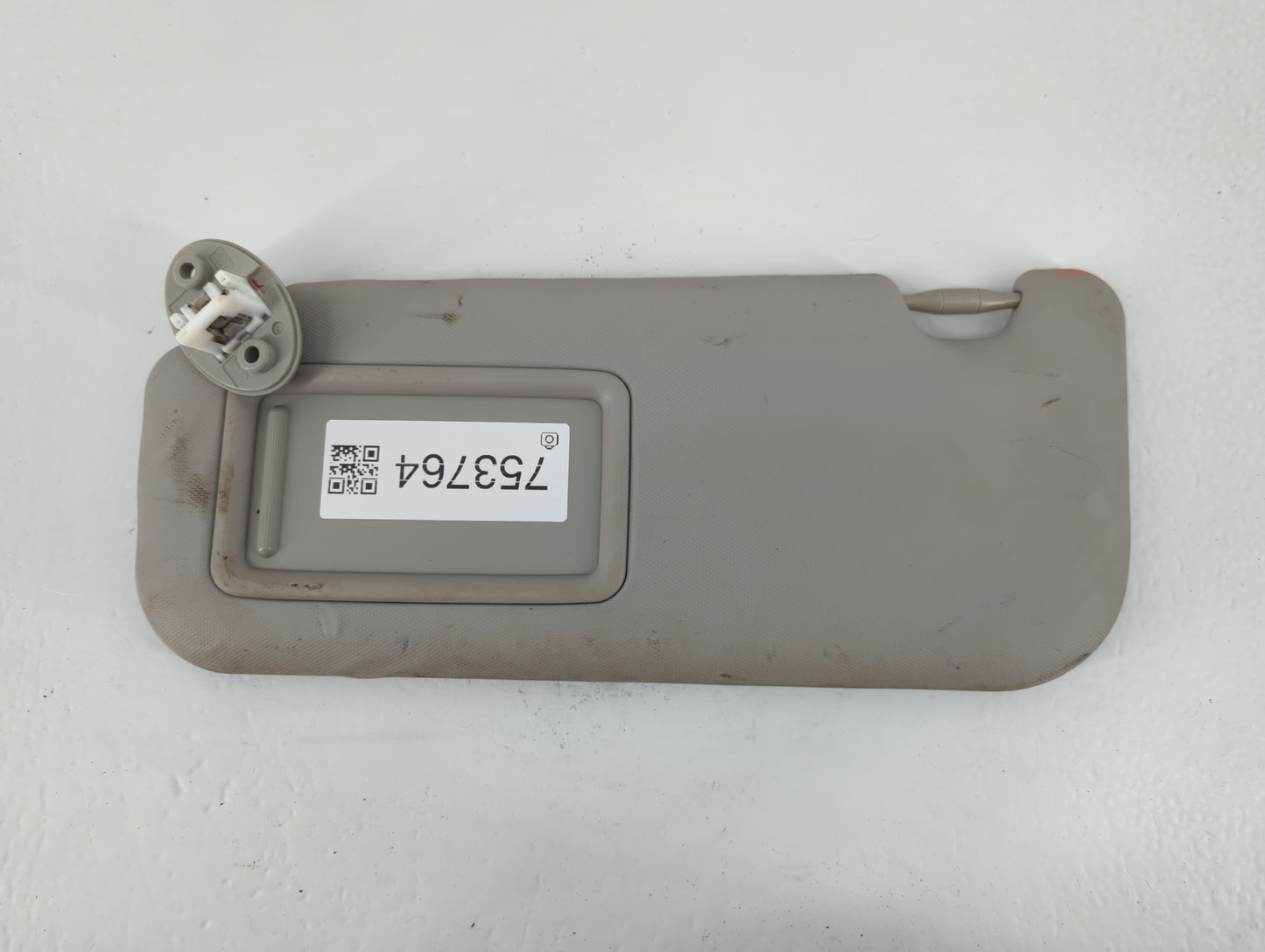 2017-2019 Toyota Corolla Sun Visor Shade Replacement Passenger Right Mirror Fits Fits 2017 2018 2019 OEM Used Auto Parts - Oemusedautoparts1.com