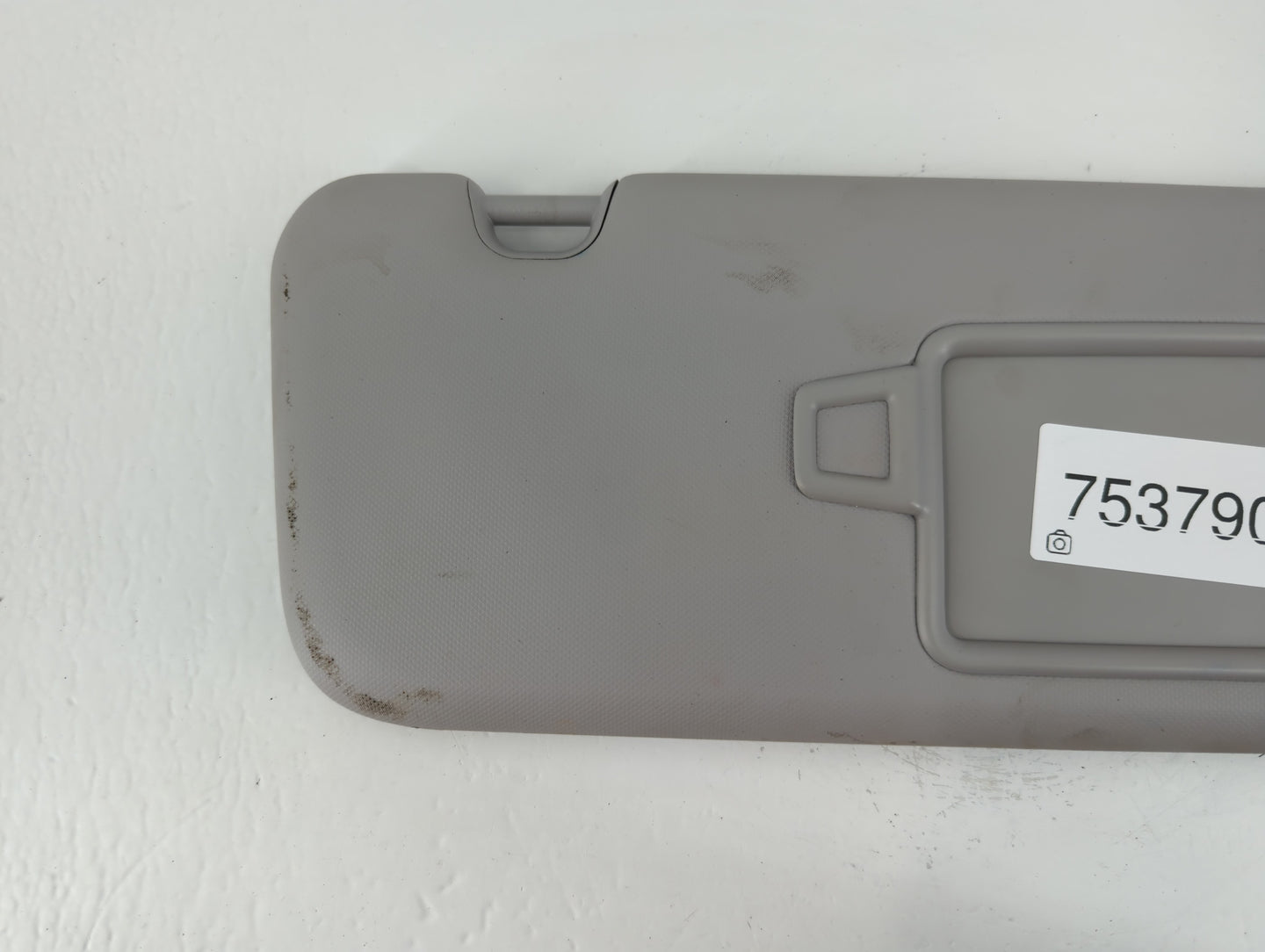 2017-2020 Hyundai Elantra Sun Visor Shade Replacement Driver Left Mirror Fits Fits 2017 2018 2019 2020 OEM Used Auto Parts - Oemusedautoparts1.com