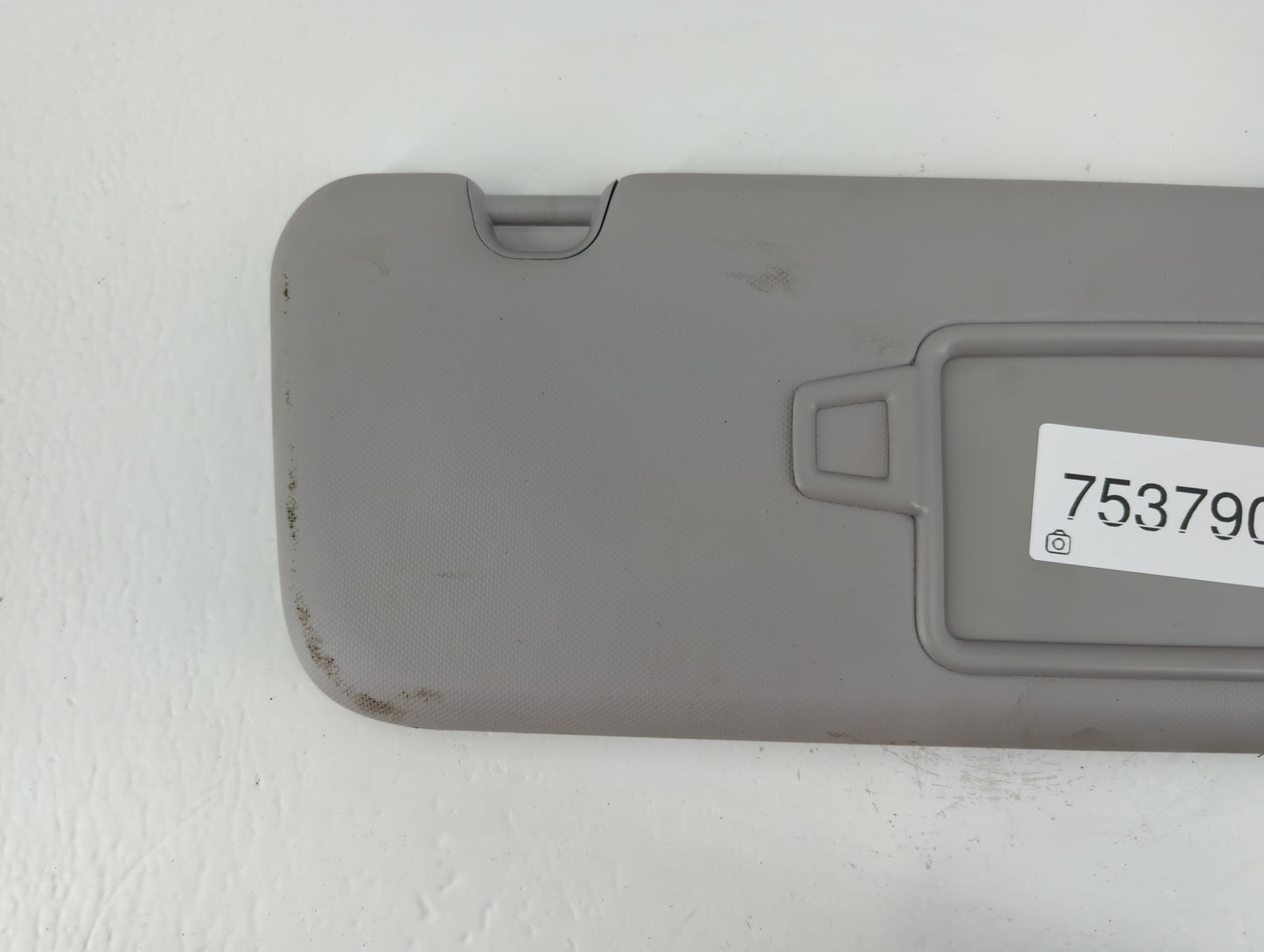 2017-2020 Hyundai Elantra Sun Visor Shade Replacement Driver Left Mirror Fits Fits 2017 2018 2019 2020 OEM Used Auto Parts - Oemusedautoparts1.com