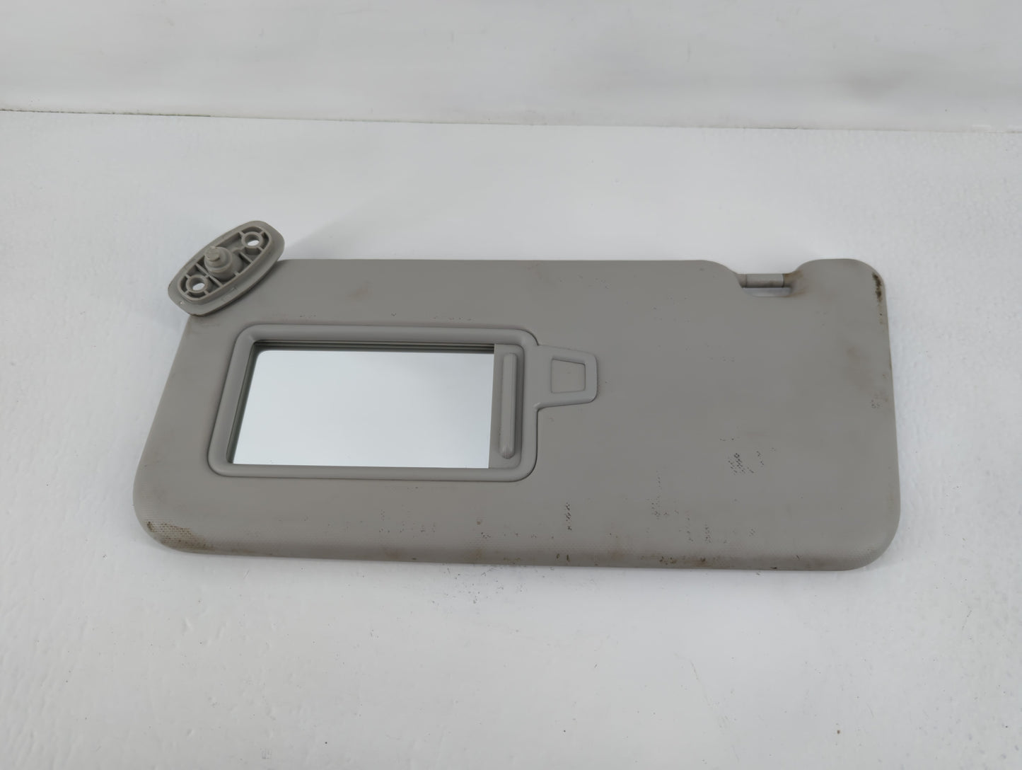 2020-2021 Kia Soul Sun Visor Shade Replacement Driver Left Mirror Fits Fits 2020 2021 OEM Used Auto Parts - Oemusedautoparts1.com
