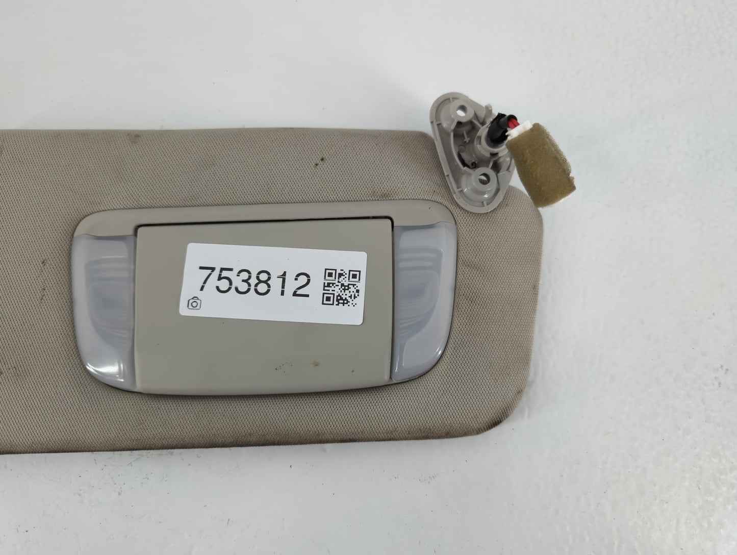 2020 Subaru Legacy Sun Visor Shade Replacement Driver Left Mirror Fits OEM Used Auto Parts - Oemusedautoparts1.com
