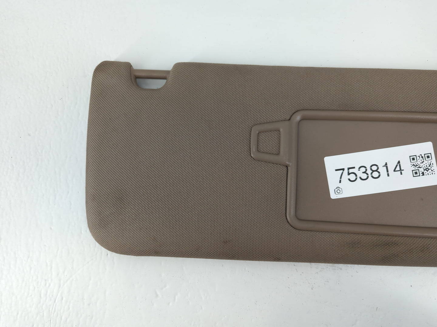 2019-2021 Hyundai Santa Fe Sun Visor Shade Replacement Passenger Right Mirror Fits Fits 2019 2020 2021 OEM Used Auto Parts - Oemusedautoparts1.com