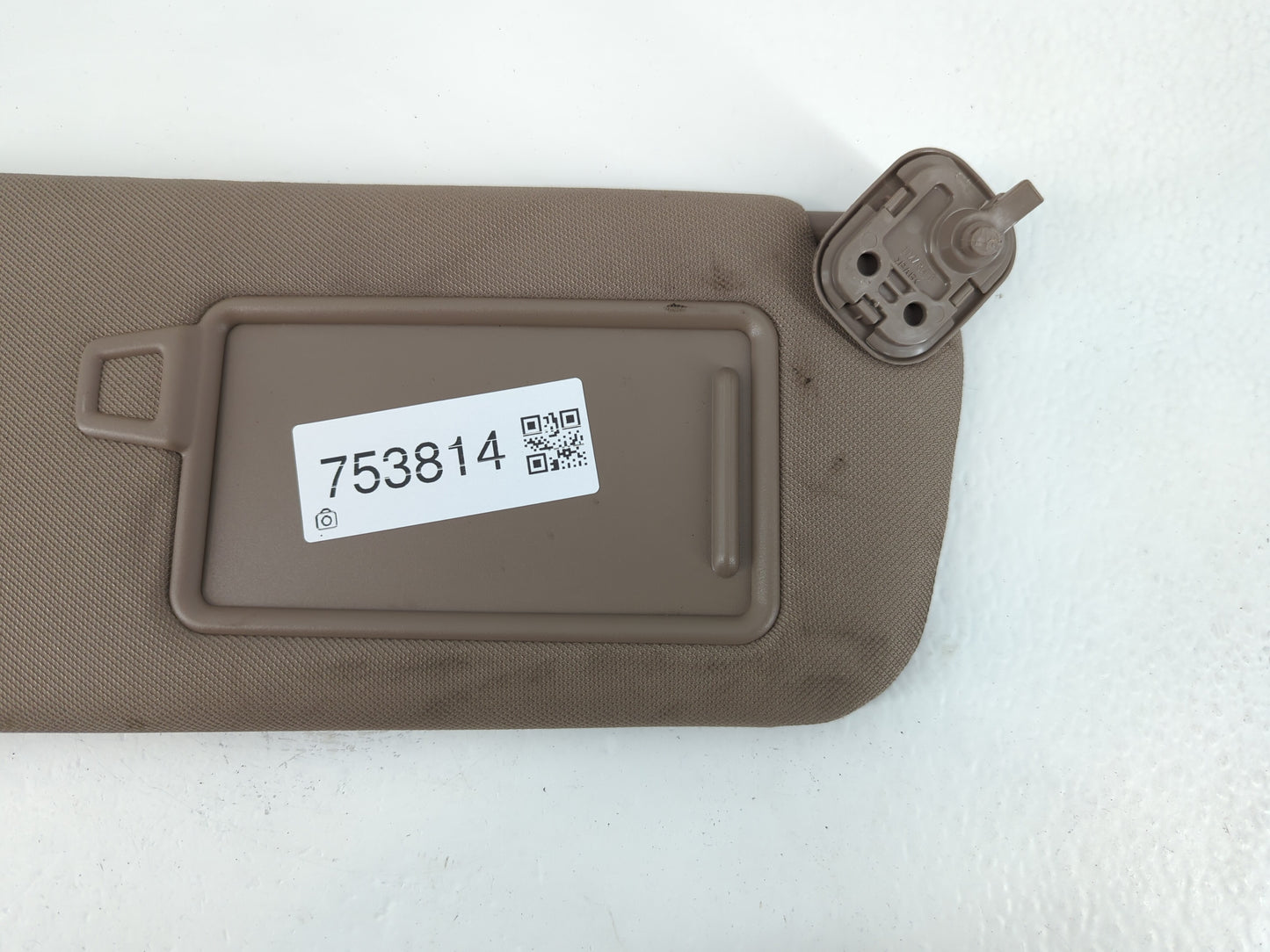 2019-2021 Hyundai Santa Fe Sun Visor Shade Replacement Passenger Right Mirror Fits Fits 2019 2020 2021 OEM Used Auto Parts - Oemusedautoparts1.com