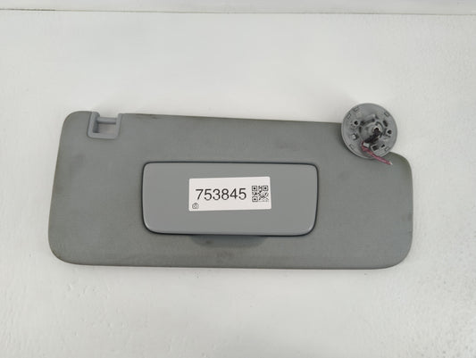 2019-2022 Chevrolet Blazer Sun Visor Shade Replacement Passenger Right Mirror Fits Fits 2019 2020 2021 2022 OEM Used Auto Parts