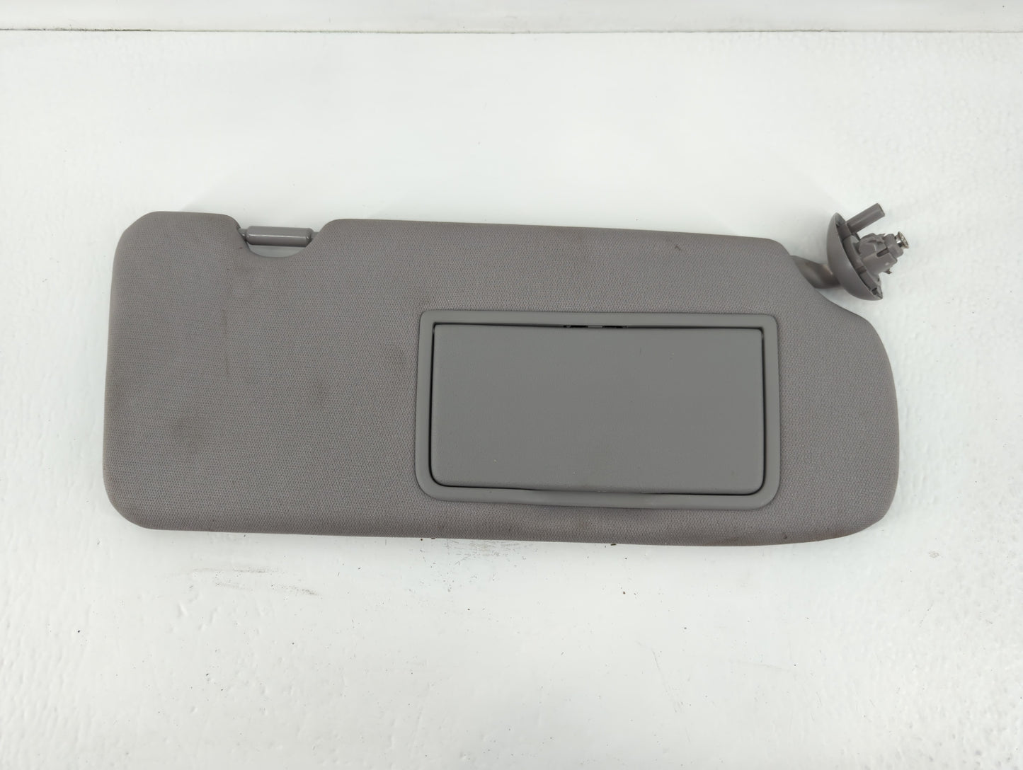 2017-2019 Honda Cr-V Sun Visor Shade Replacement Passenger Right Mirror Fits Fits 2017 2018 2019 OEM Used Auto Parts - Oemusedautoparts1.com