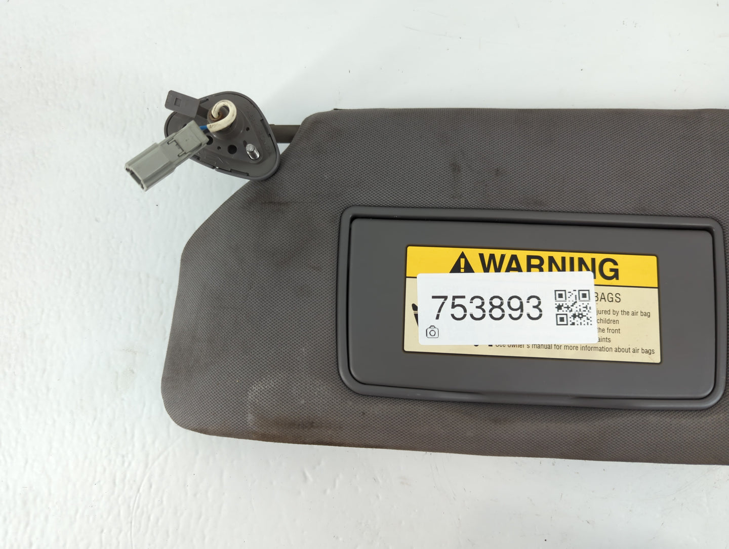 2006-2010 Honda Odyssey Sun Visor Shade Replacement Driver Left Mirror Fits Fits 2006 2007 2008 2009 2010 OEM Used Auto Parts - Oemusedautoparts1.com