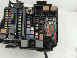 2020-2022 Kia Telluride Fusebox Fuse Box Panel Relay Module P/N:91956-S9040 Fits Fits 2020 2021 2022 OEM Used Auto Parts