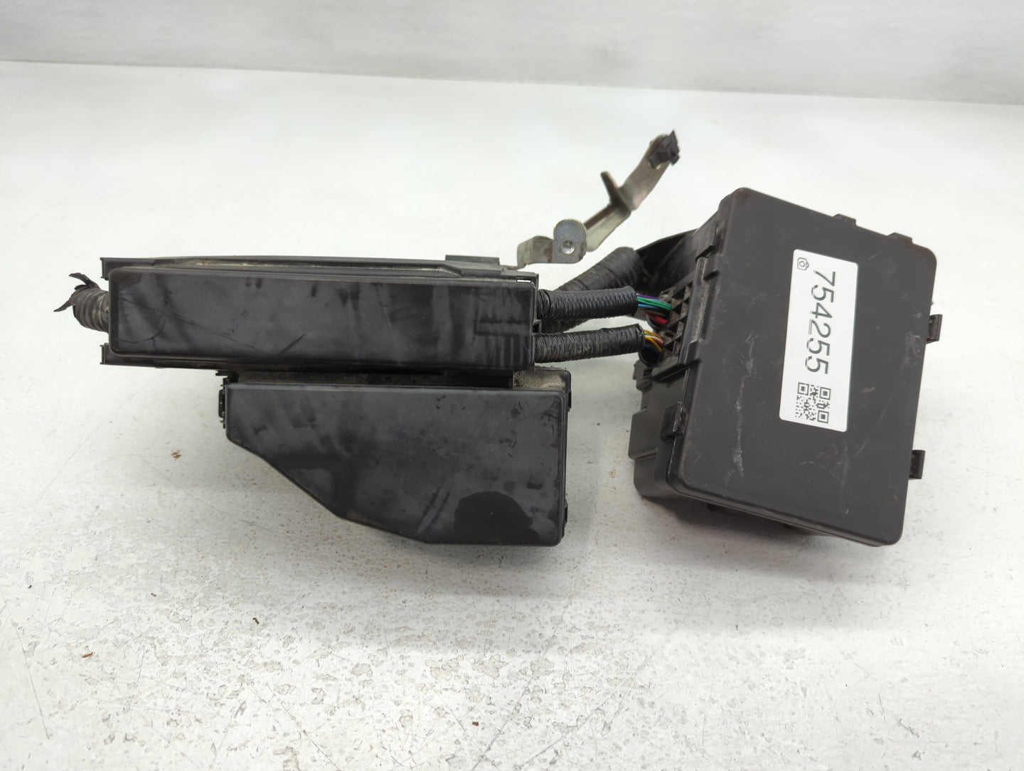 2015 Nissan Altima Fusebox Fuse Box Panel Relay Module P/N:3492 Fits OEM Used Auto Parts - Oemusedautoparts1.com
