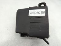 2019-2020 Hyundai Santa Fe Fusebox Fuse Box Panel Relay Module P/N:9120062400TA Fits Fits 2019 2020 OEM Used Auto Parts - Oemusedautoparts1.com