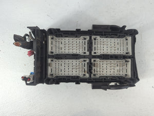 2018-2019 Buick Lacrosse Fusebox Fuse Box Panel Relay Module P/N:26240168-02 Fits Fits 2018 2019 OEM Used Auto Parts