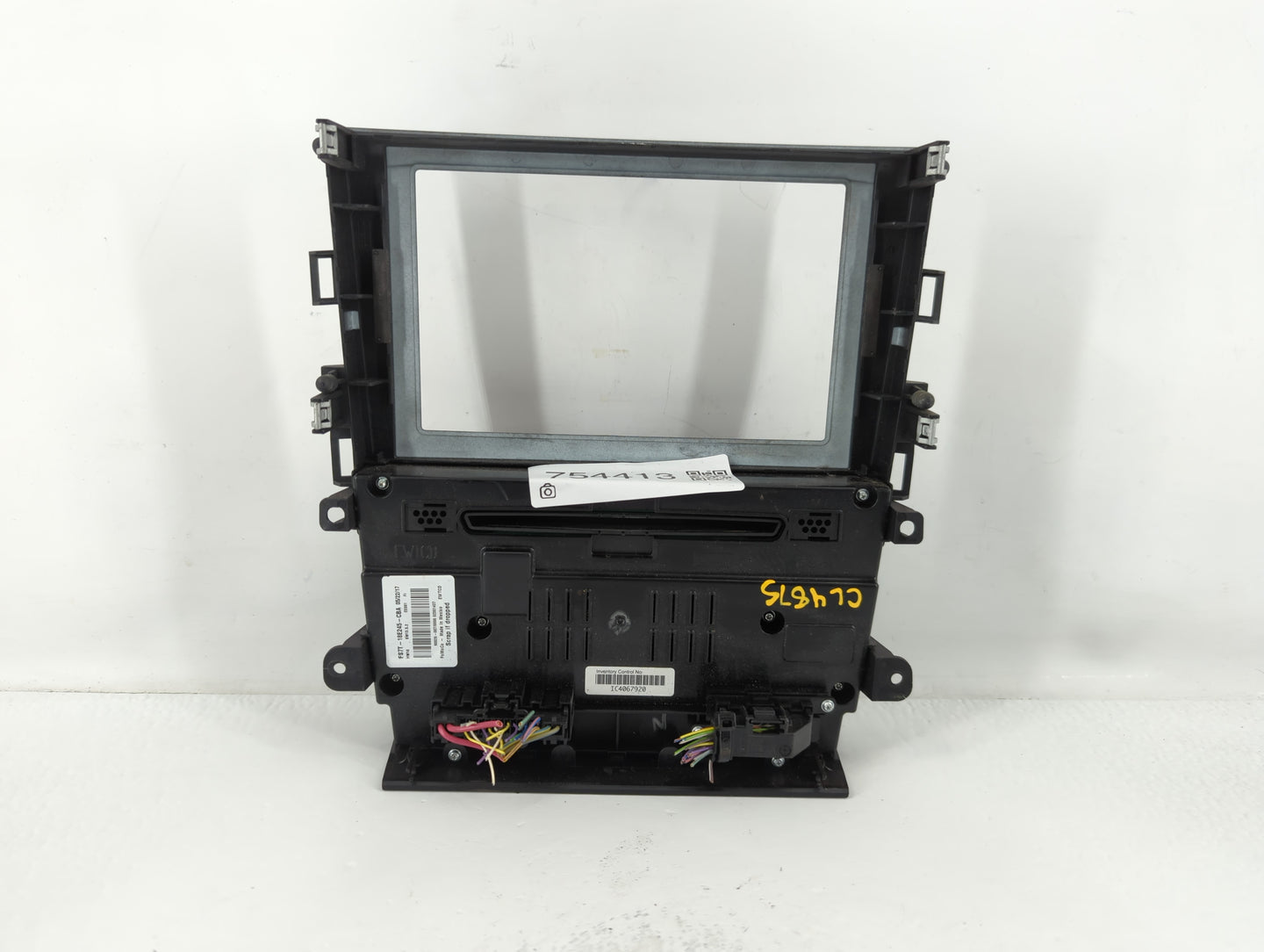 2015 Ford Fusion Radio AM FM Cd Player Receiver Replacement P/N:FS7T-18E245-CBA Fits OEM Used Auto Parts - Oemusedautoparts1.com