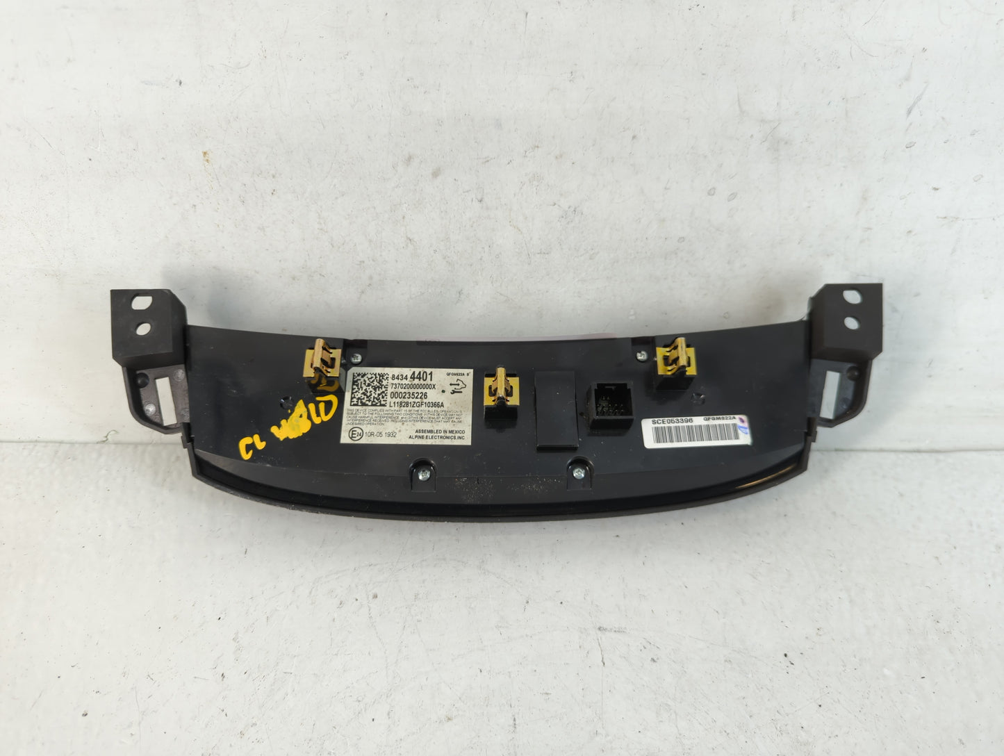 2018-2022 Chevrolet Traverse Climate Control Module Temperature AC/Heater Replacement P/N:84344401 Fits OEM Used Auto Parts - Oemusedautoparts1.com