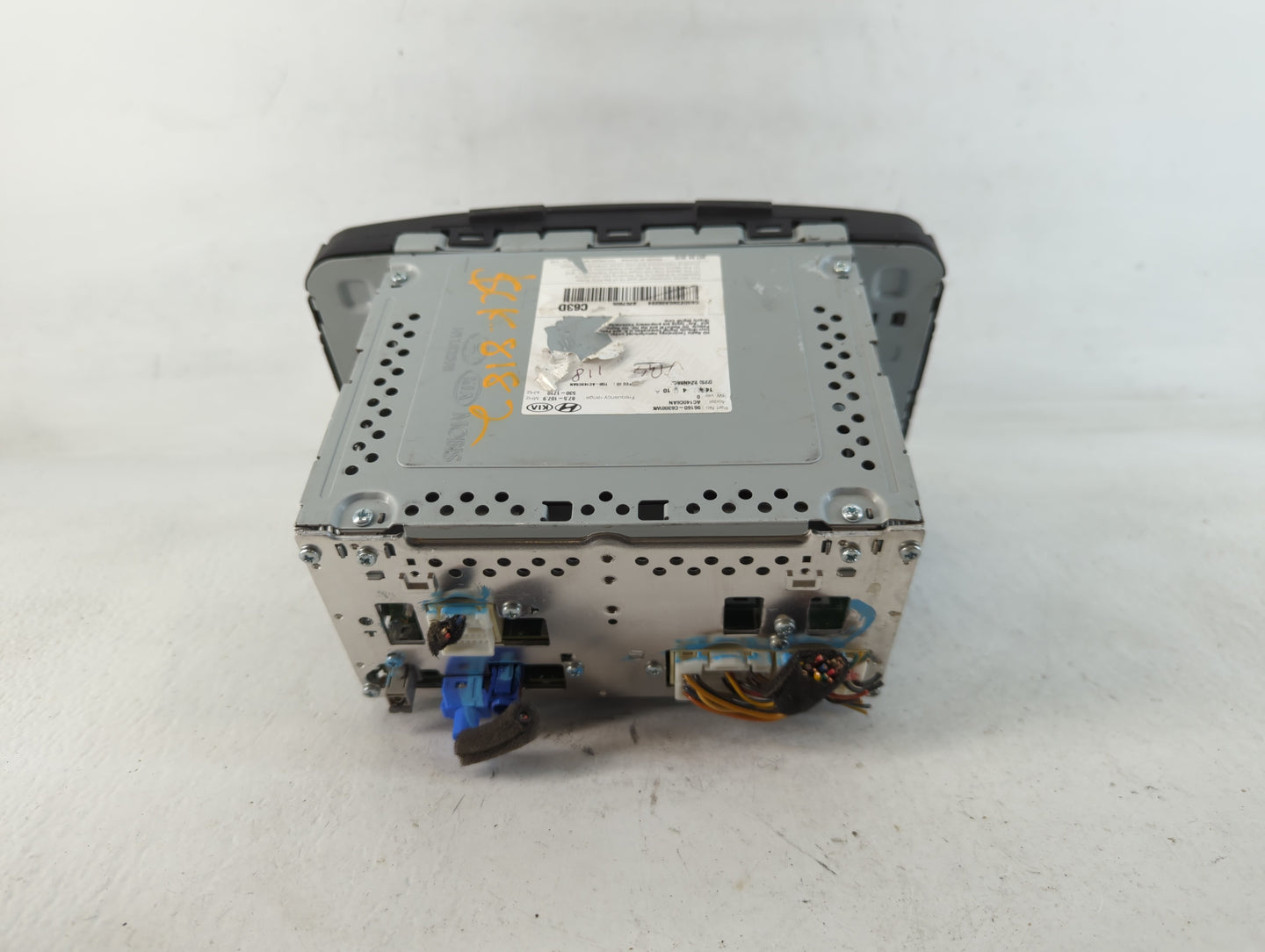 2017 Kia Sorento Radio AM FM Cd Player Receiver Replacement P/N:96160-C6300WK Fits OEM Used Auto Parts - Oemusedautoparts1.com