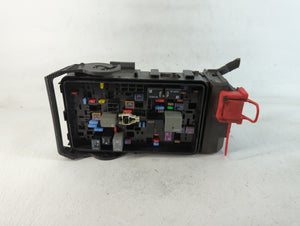 2019-2021 Chevrolet Malibu Fusebox Fuse Box Panel Relay Module P/N:84586306_01 Fits Fits 2019 2020 2021 OEM Used Auto Parts