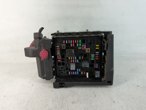 2019-2020 Chevrolet Camaro Fusebox Fuse Box Panel Relay Module P/N:84572690 Fits Fits 2019 2020 OEM Used Auto Parts