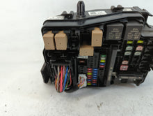 2021-2022 Kia Seltos Fusebox Fuse Box Panel Relay Module P/N:N91240-Q5952 Fits Fits 2021 2022 OEM Used Auto Parts