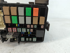 2020 Hyundai Venue Fusebox Fuse Box Panel Relay Module P/N:91260 K2010 Fits OEM Used Auto Parts