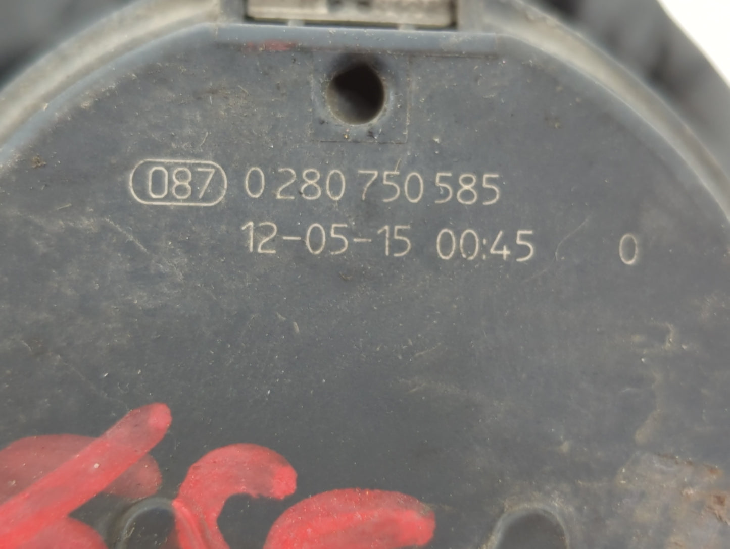 2002 Ford Expedition Throttle Body P/N:0 280 750 585 Fits Fits 2000 2001 2003 2004 OEM Used Auto Parts - Oemusedautoparts1.com