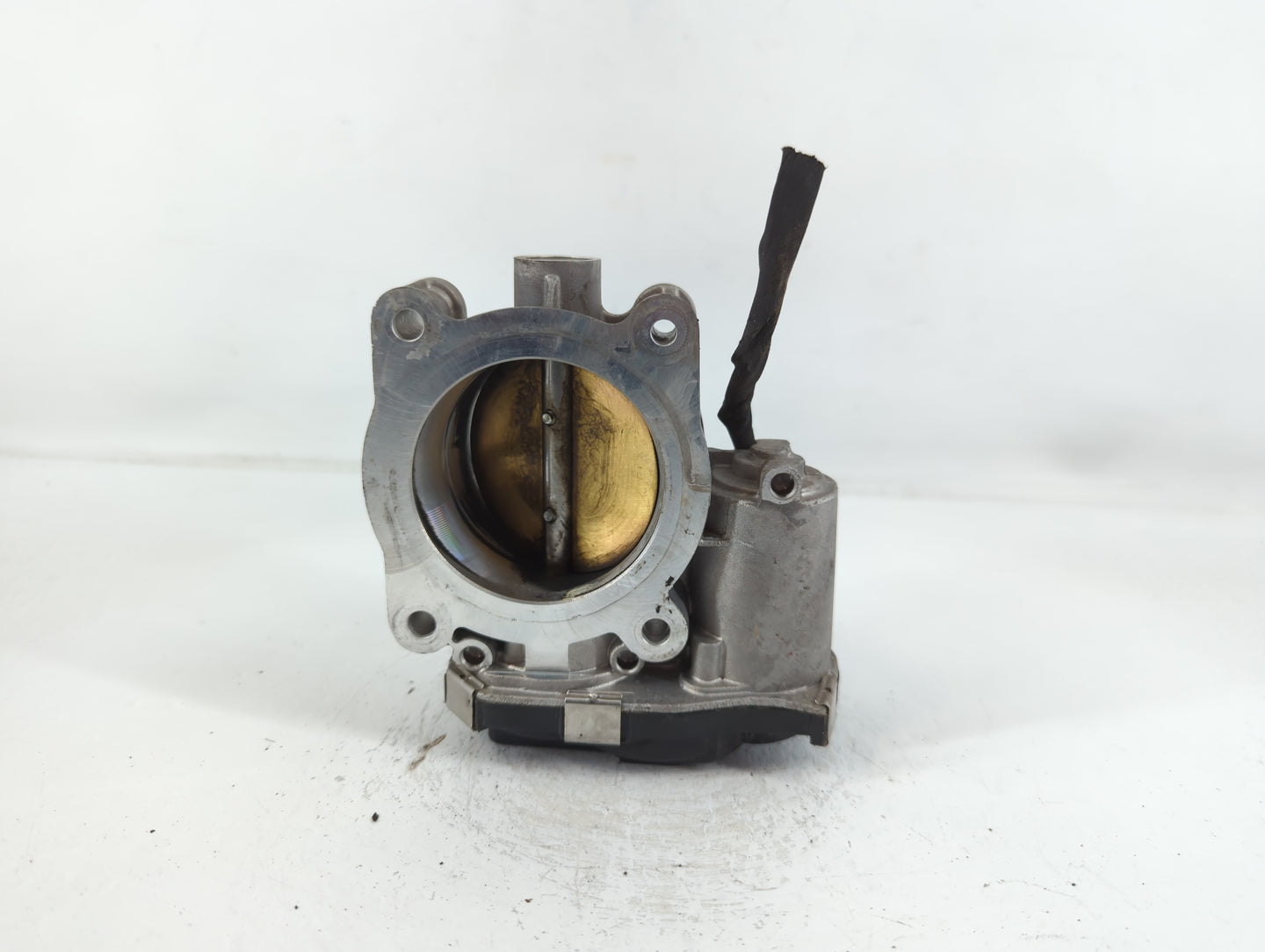 2016-2021 Chevrolet Malibu Throttle Body P/N:12627217DA Fits Fits 2016 2017 2018 2019 2020 2021 2022 OEM Used Auto Parts - Oemusedautoparts1.com