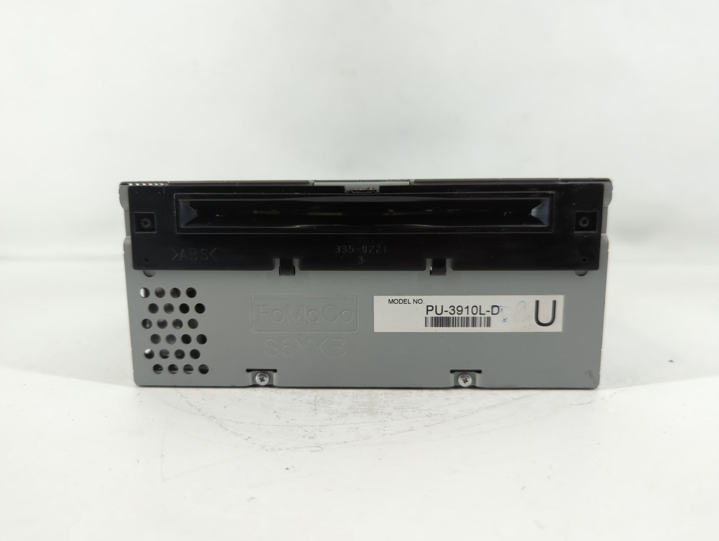 2015 Ford Explorer Radio AM FM Cd Player Receiver Replacement P/N:EB5T-19C107-HB Fits OEM Used Auto Parts - Oemusedautoparts1.com