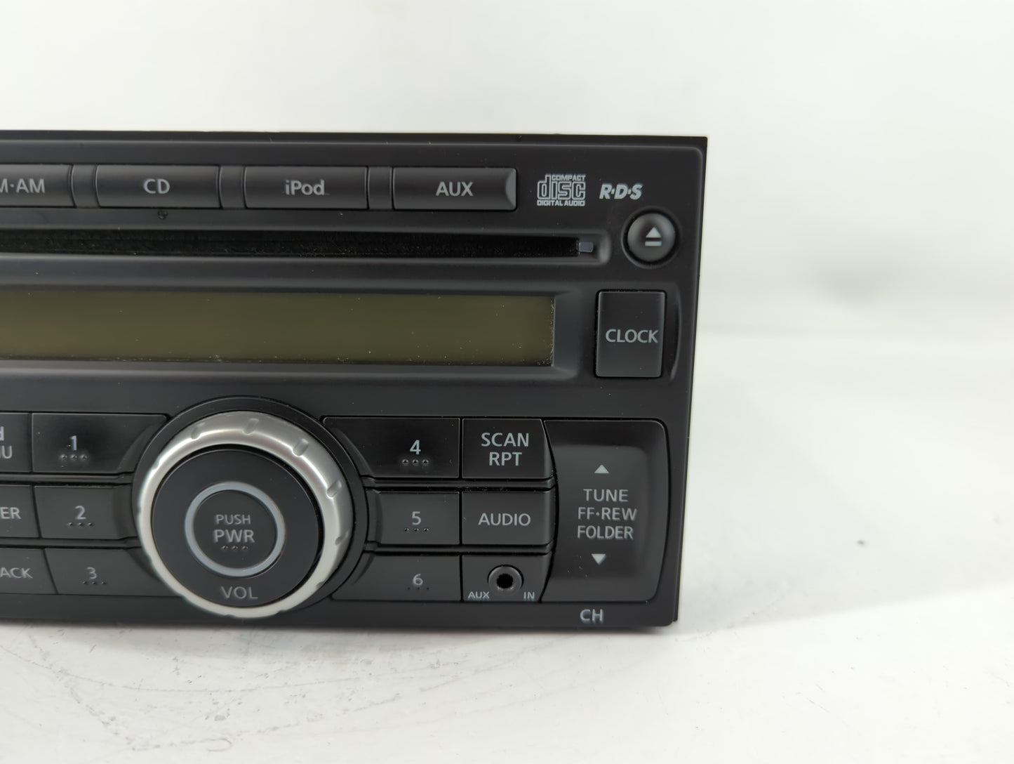 2011-2015 Nissan Rogue Radio AM FM Cd Player Receiver Replacement P/N:28185 1VK1A Fits Fits 2011 2012 2013 2014 2015 OEM Used Auto Parts - Oemusedautoparts1.com