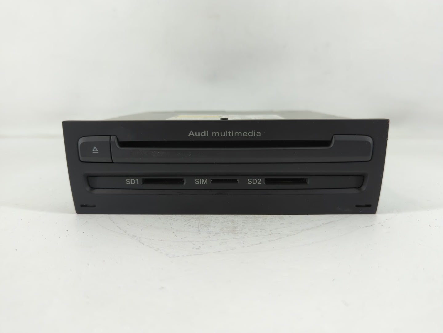 2011-2016 Audi A8 Radio AM FM Cd Player Receiver Replacement P/N:4H0 035 746 C Fits Fits 2011 2012 2013 2014 2015 2016 OEM Used Auto Parts - Oemusedautoparts1.com