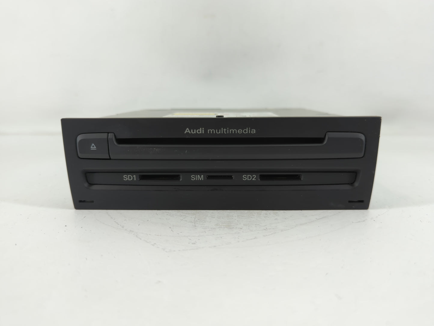 2011-2016 Audi A8 Radio AM FM Cd Player Receiver Replacement P/N:4H0 035 746 C Fits Fits 2011 2012 2013 2014 2015 2016 OEM Used Auto Parts - Oemusedautoparts1.com