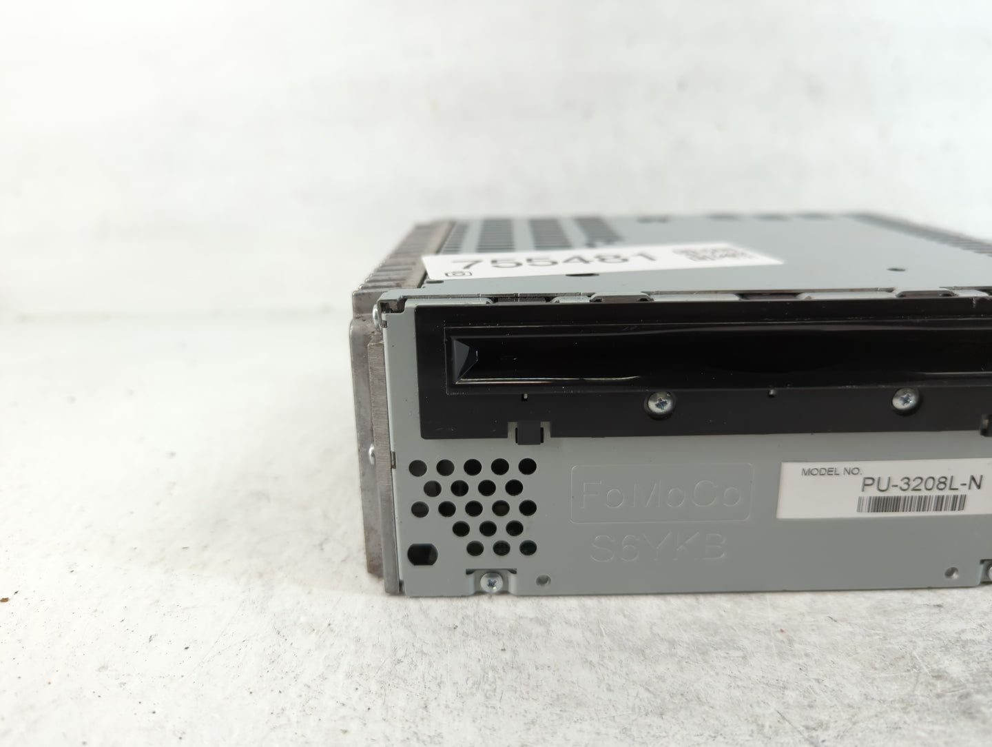 2011 Ford Edge Radio AM FM Cd Player Receiver Replacement P/N:BT4T-19C107-BN BT4T-19C107-FB Fits OEM Used Auto Parts - Oemusedautoparts1.com