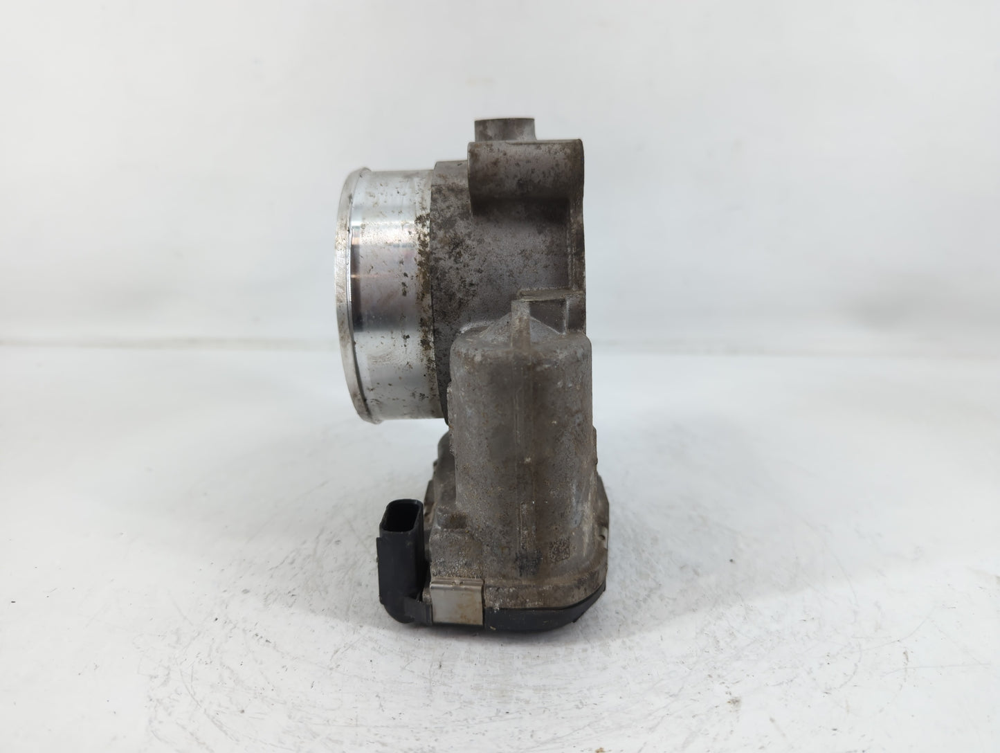 2018-2020 Ford F-150 Throttle Body P/N:JL3E-9F991-AA Fits Fits 2018 2019 2020 2021 2022 OEM Used Auto Parts - Oemusedautoparts1.com