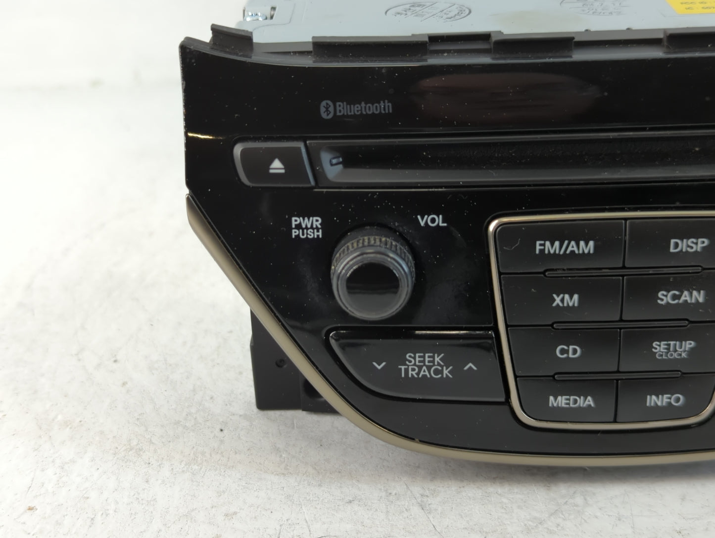 2014-2015 Hyundai Genesis Radio AM FM Cd Player Receiver Replacement P/N:96180-2M118YHG Fits Fits 2014 2015 OEM Used Auto Parts - Oemusedautoparts1.com
