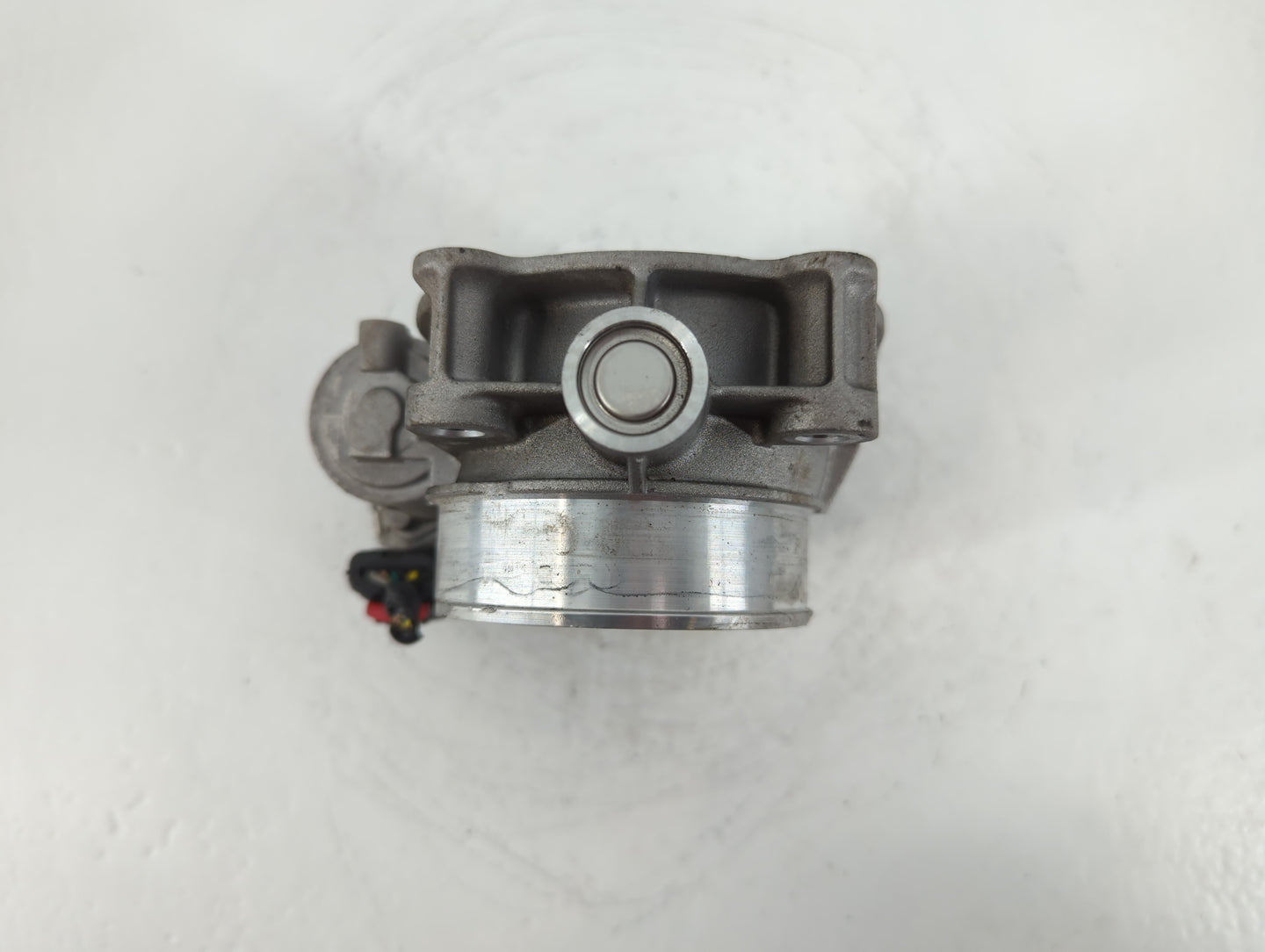 2012-2020 Buick Enclave Throttle Body P/N:12670981AA Fits Fits 2012 2013 2014 2015 2016 2017 2018 2019 2020 2021 2022 OEM Used Auto Parts - Oemusedautoparts1.com