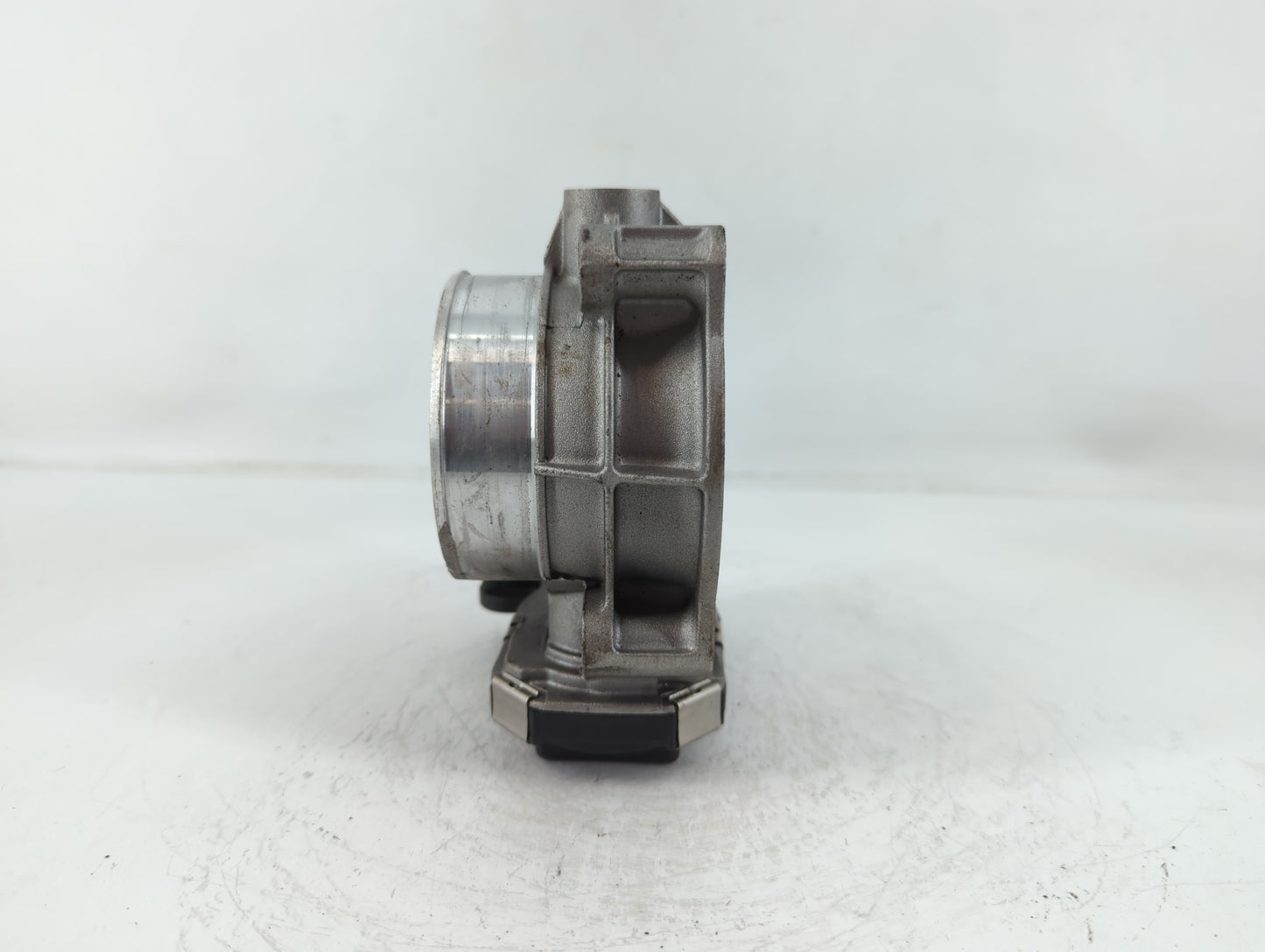 2012-2020 Buick Enclave Throttle Body P/N:12670981AA Fits Fits 2012 2013 2014 2015 2016 2017 2018 2019 2020 2021 2022 OEM Used Auto Parts - Oemusedautoparts1.com