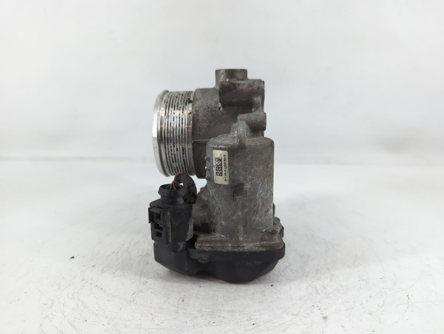 2007-2016 Volkswagen Eos Throttle Body P/N:06F 133 062 Q Fits OEM Used Auto Parts - Oemusedautoparts1.com