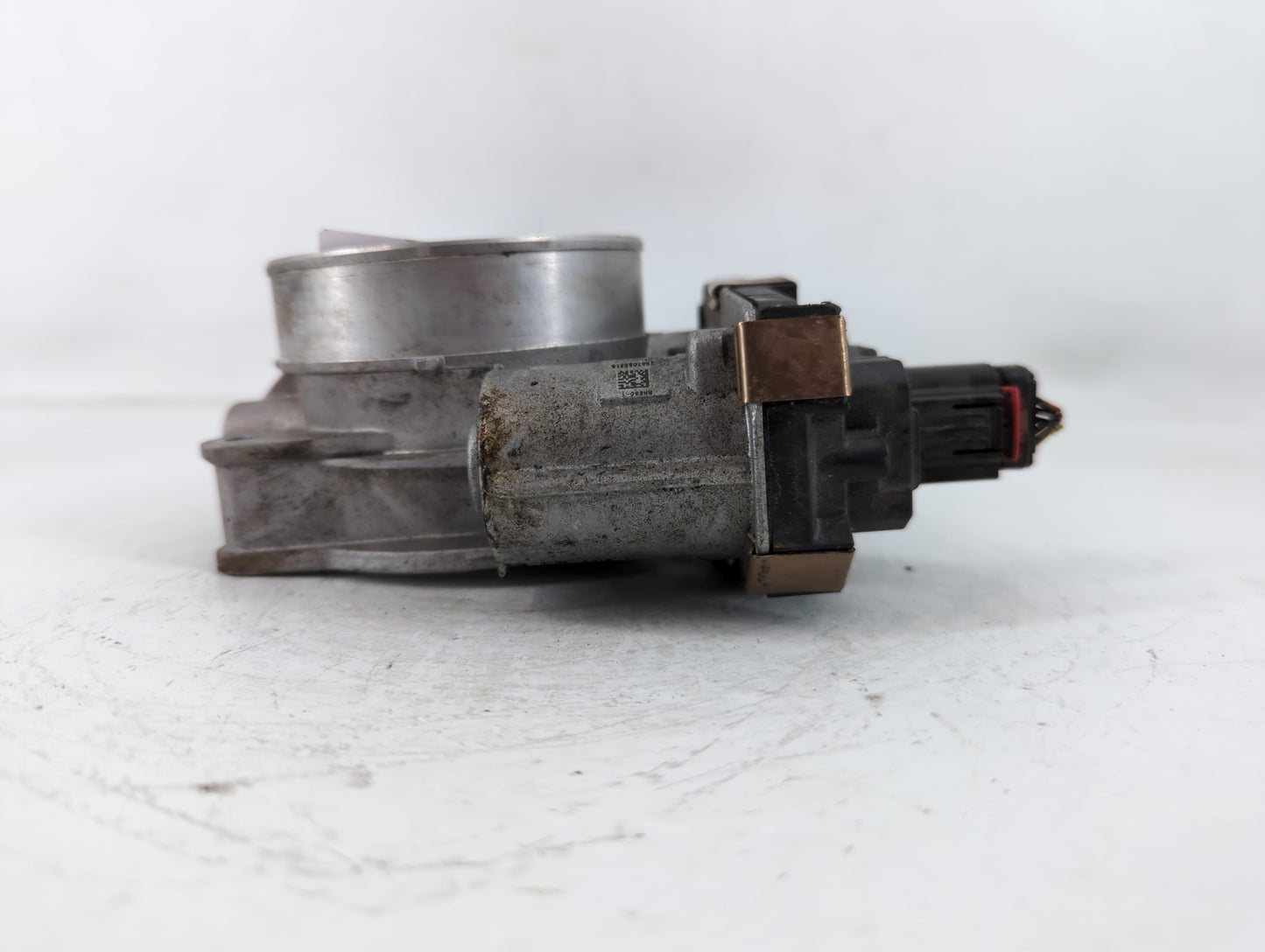 2015-2022 Chevrolet Tahoe Throttle Body P/N:12678224 Fits Fits 2014 2015 2016 2017 2018 2019 2020 2021 2022 OEM Used Auto Parts - Oemusedautoparts1.com