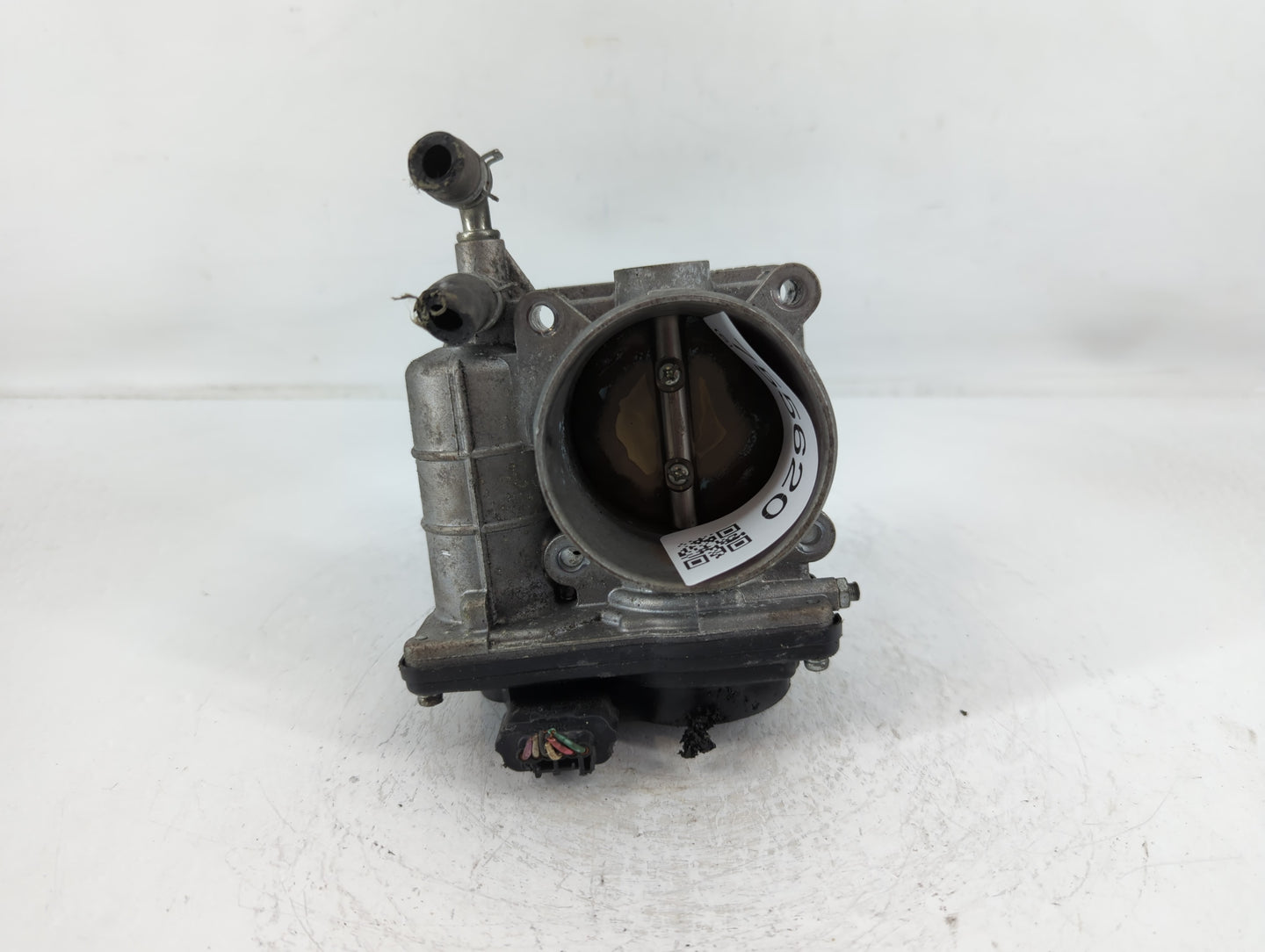 2014-2017 Infiniti Qx50 Throttle Body P/N:K 5Y04 526-01 Fits OEM Used Auto Parts - Oemusedautoparts1.com