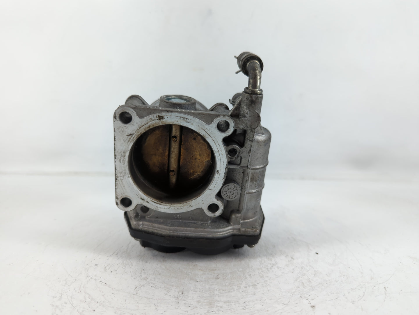 2014-2017 Infiniti Qx50 Throttle Body P/N:K 5Y04 526-01 Fits OEM Used Auto Parts - Oemusedautoparts1.com