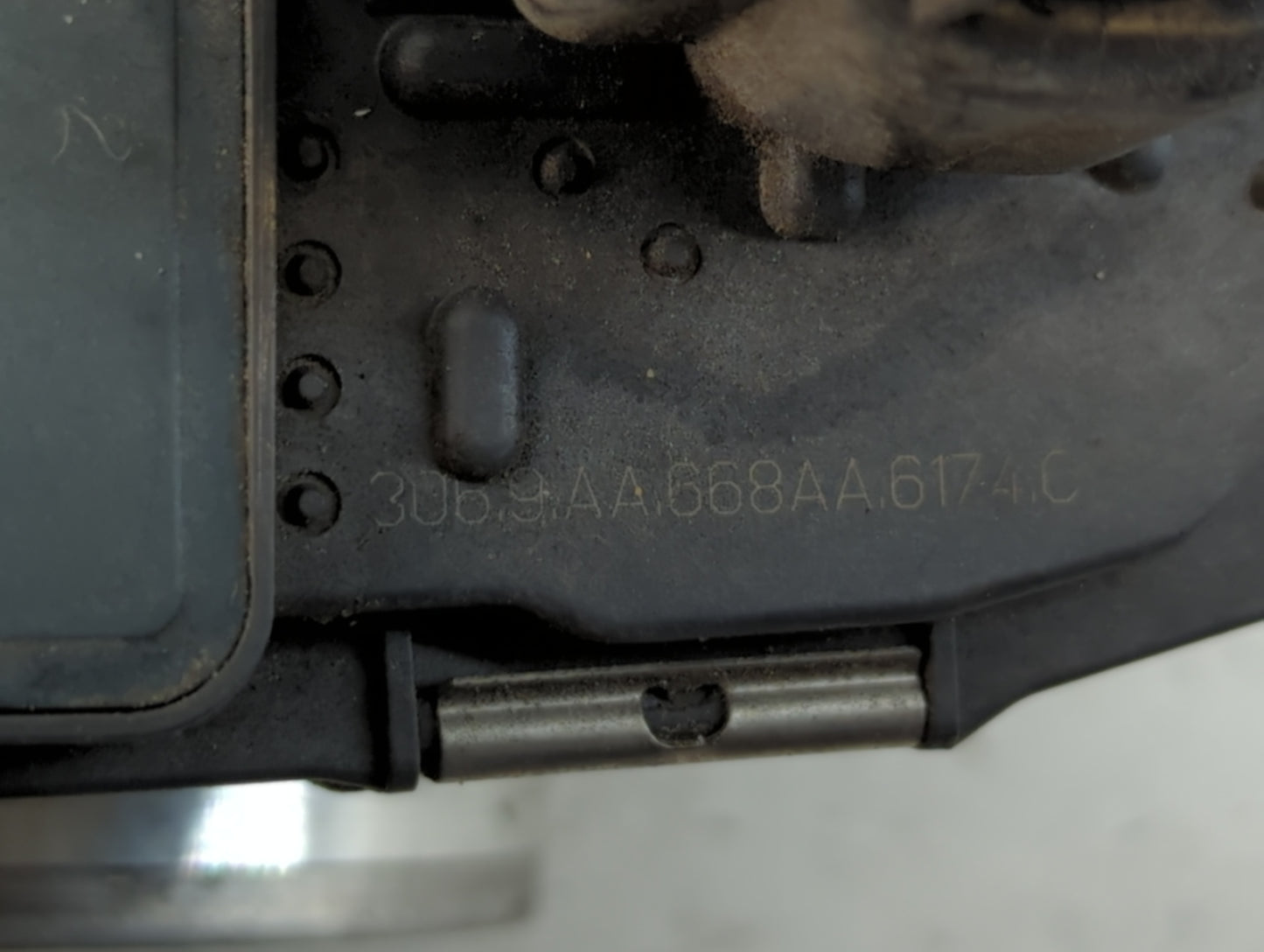 2008-2010 Pontiac G6 Throttle Body P/N:AA668AA617 Fits Fits 2007 2008 2009 2010 2011 2012 OEM Used Auto Parts - Oemusedautoparts1.com