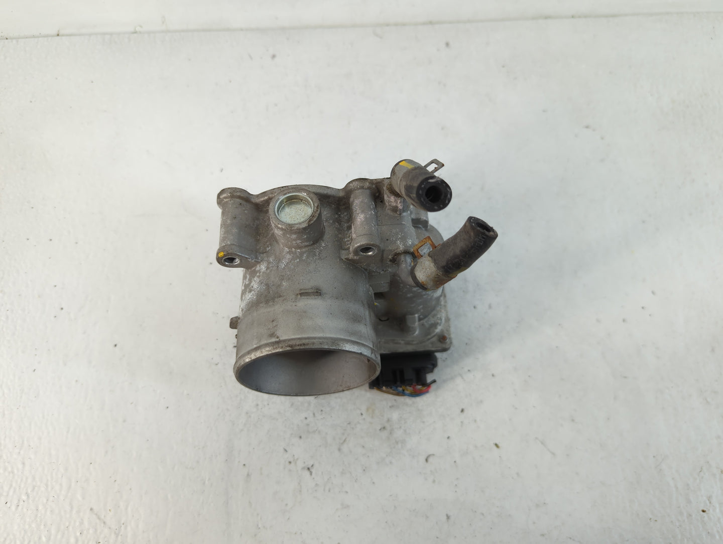 2018-2021 Hyundai Kona Throttle Body P/N:35100-2E400 Fits Fits 2012 2013 2014 2015 2016 2018 2019 2020 2021 OEM Used Auto Parts - Oemusedautoparts1.com
