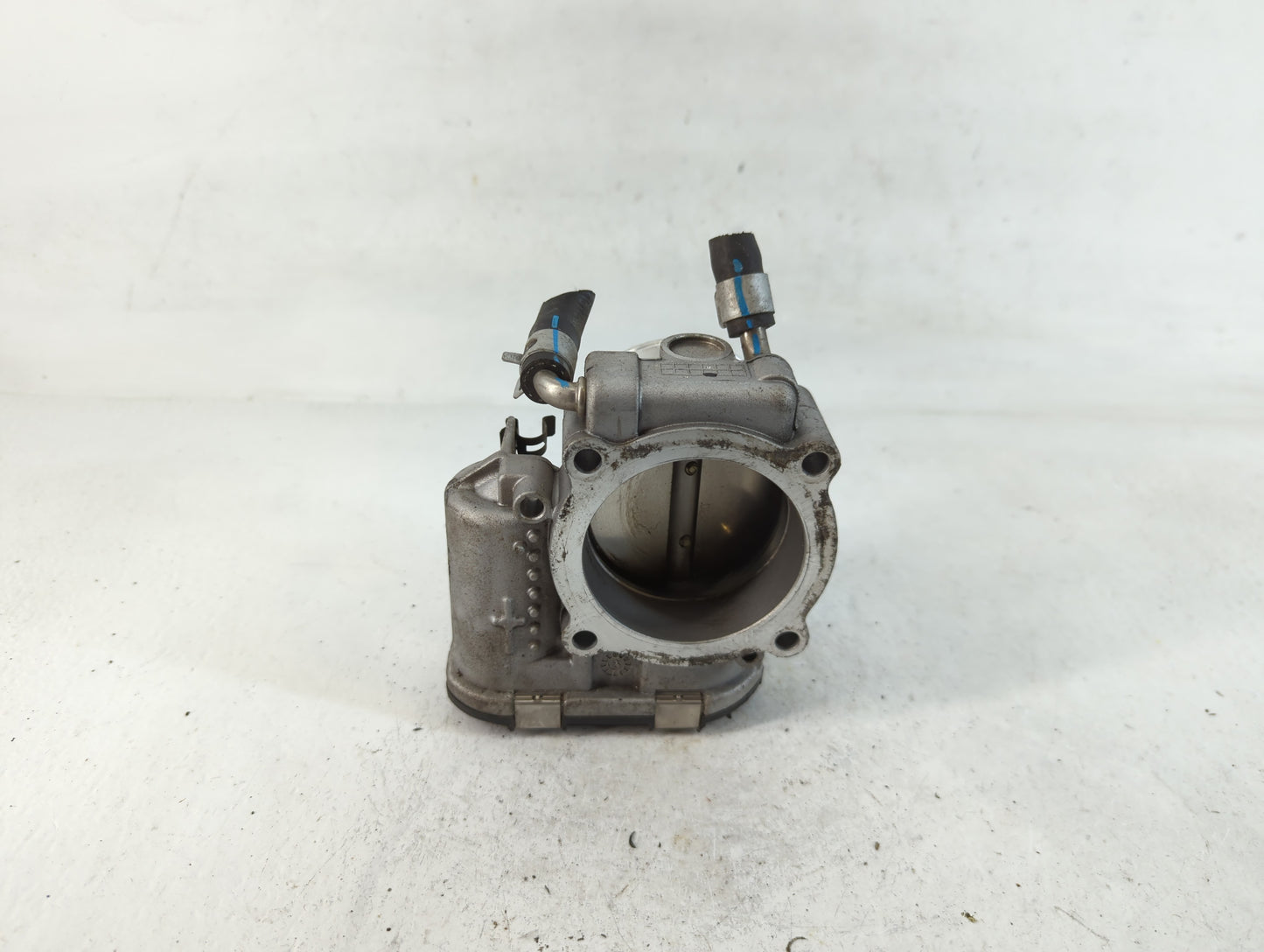 2016-2020 Kia Sorento Throttle Body P/N:35100-2G600 Fits Fits 2015 2016 2017 2018 2019 2020 2021 OEM Used Auto Parts - Oemusedautoparts1.com