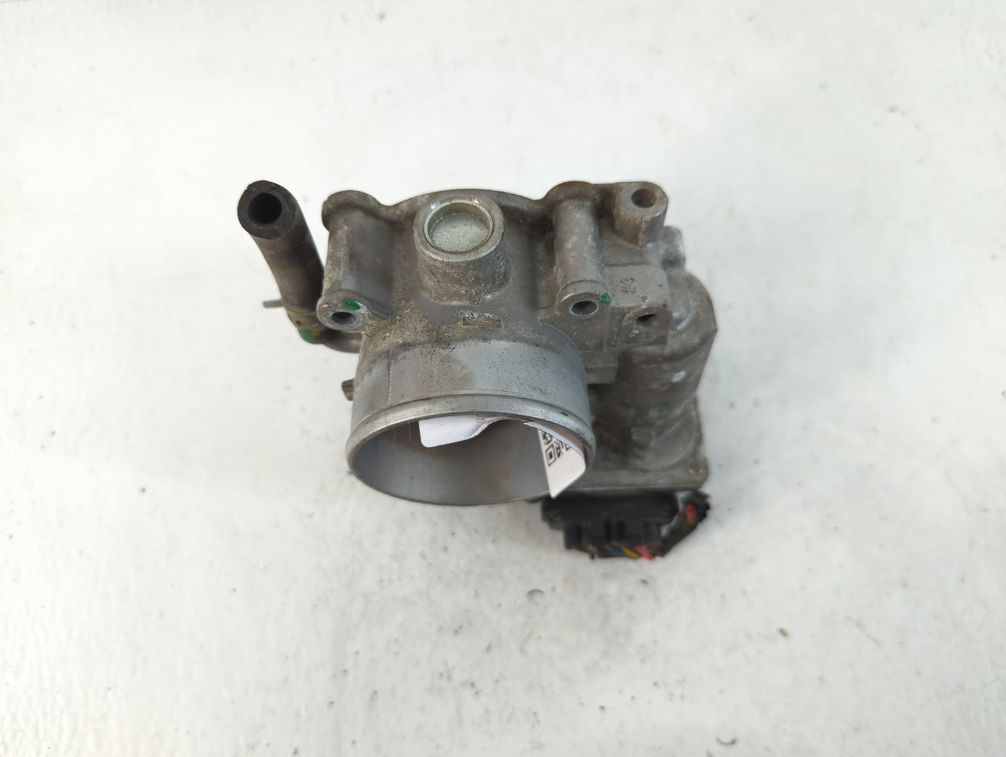 2011-2020 Hyundai Elantra Throttle Body P/N:35100-2E710 Fits Fits 2011 2012 2013 2014 2015 2016 2017 2018 2019 2020 2021 OEM Used Auto Parts - Oemusedautoparts1.com