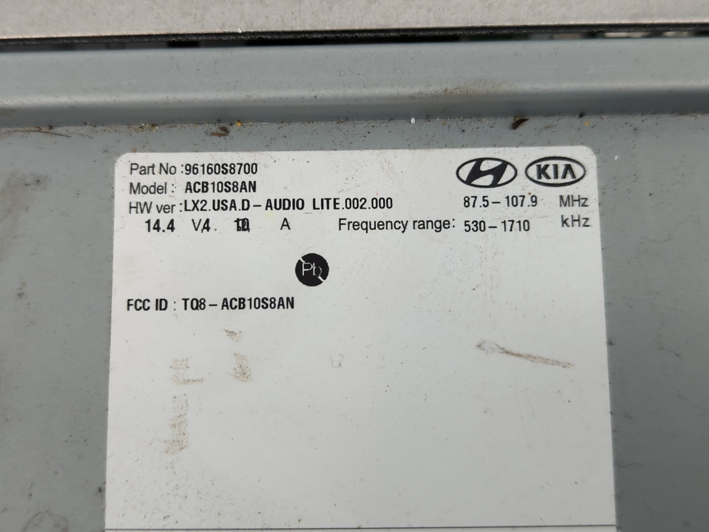2020-2022 Hyundai Palisade Radio AM FM Cd Player Receiver Replacement P/N:96160S8700 Fits Fits 2020 2021 2022 OEM Used Auto Parts - Oemusedautoparts1.com