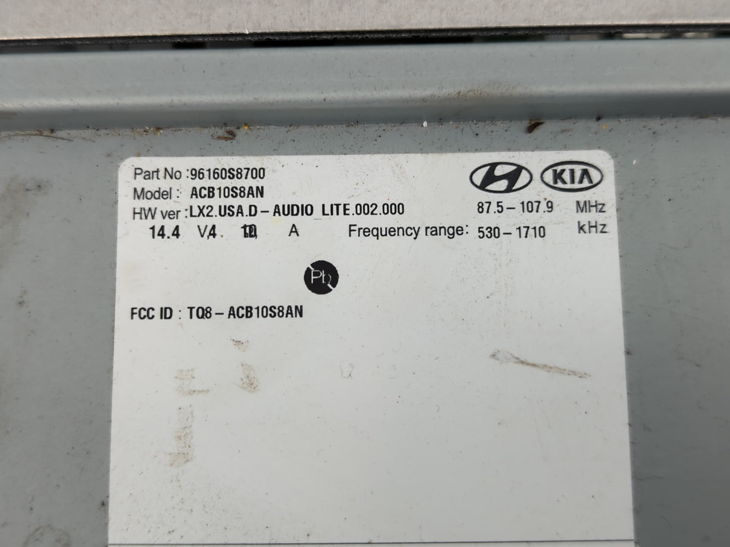 2020-2022 Hyundai Palisade Radio AM FM Cd Player Receiver Replacement P/N:96160S8700 Fits Fits 2020 2021 2022 OEM Used Auto Parts - Oemusedautoparts1.com