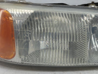 2001-2006 Gmc Yukon Passenger Right Oem Head Light Headlight Lamp - Oemusedautoparts1.com